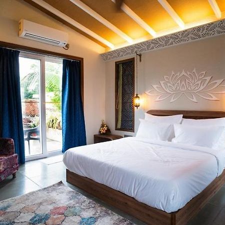 Gandharv Resorts Wai Zewnętrze zdjęcie
